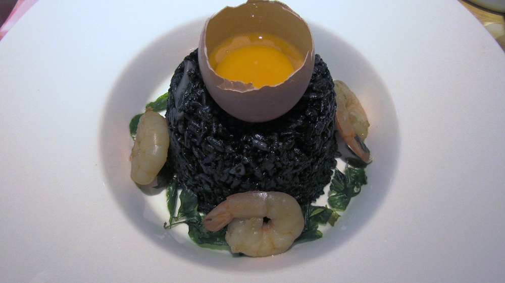 3. Ploy - black fried rice