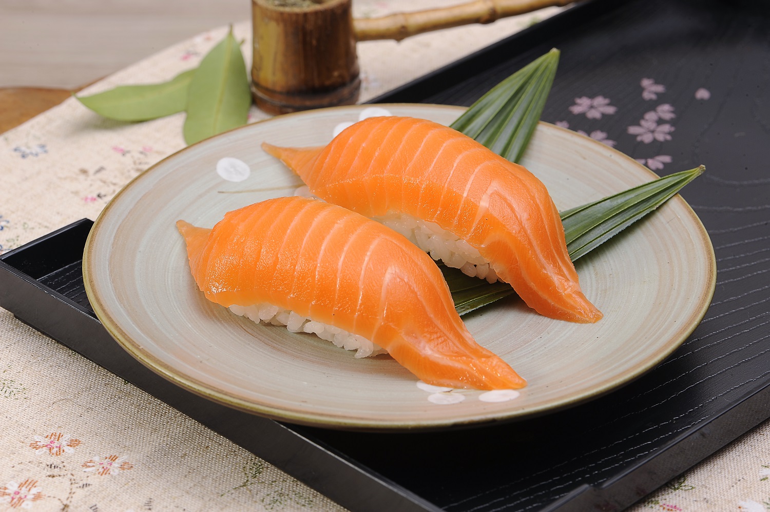 Norwegian salmon sushi king