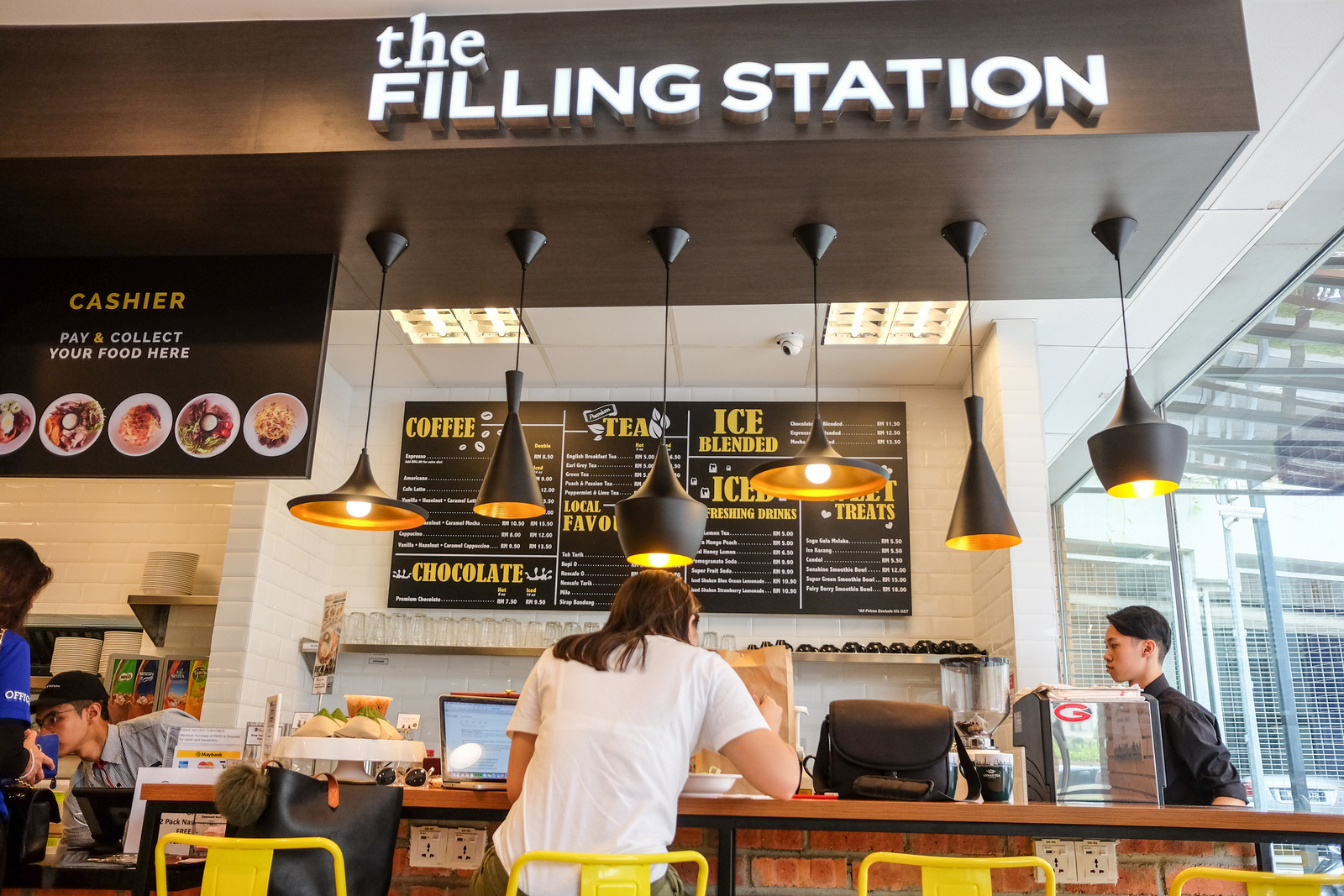 7-the-filling-station