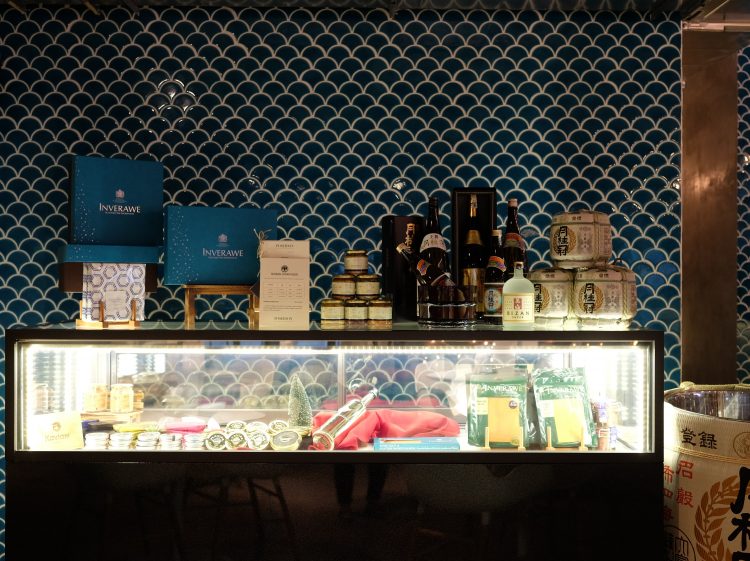 poseidon caviar and seafood bar