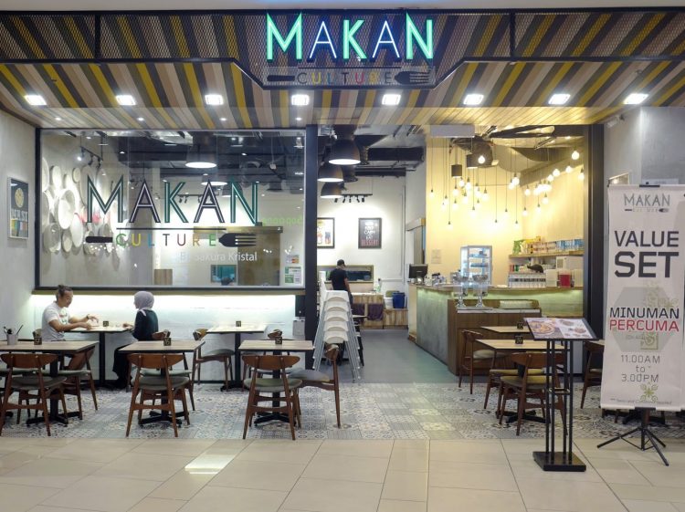 Makan Culture at Melawati Mall: Snapshot
