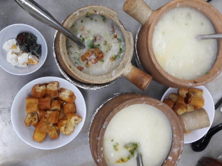 友粥食 (You Chok Sek) Claypot Porridge at Taman Ehsan, Kepong: Snapshot