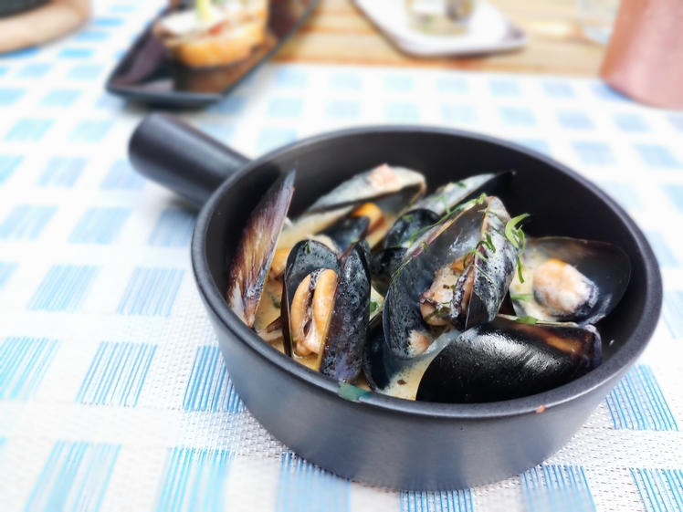 nizza tapas mussels