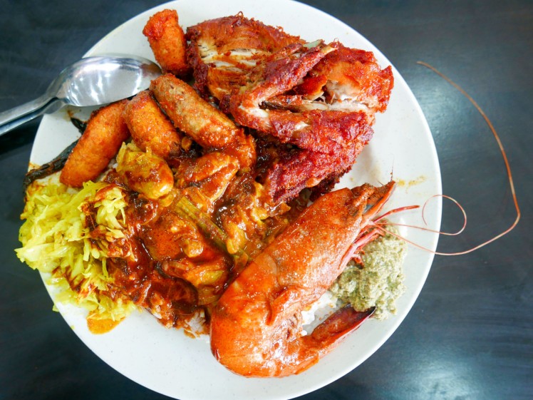 Line Clear Nasi Kandar at Kampung Baru: Snapshot