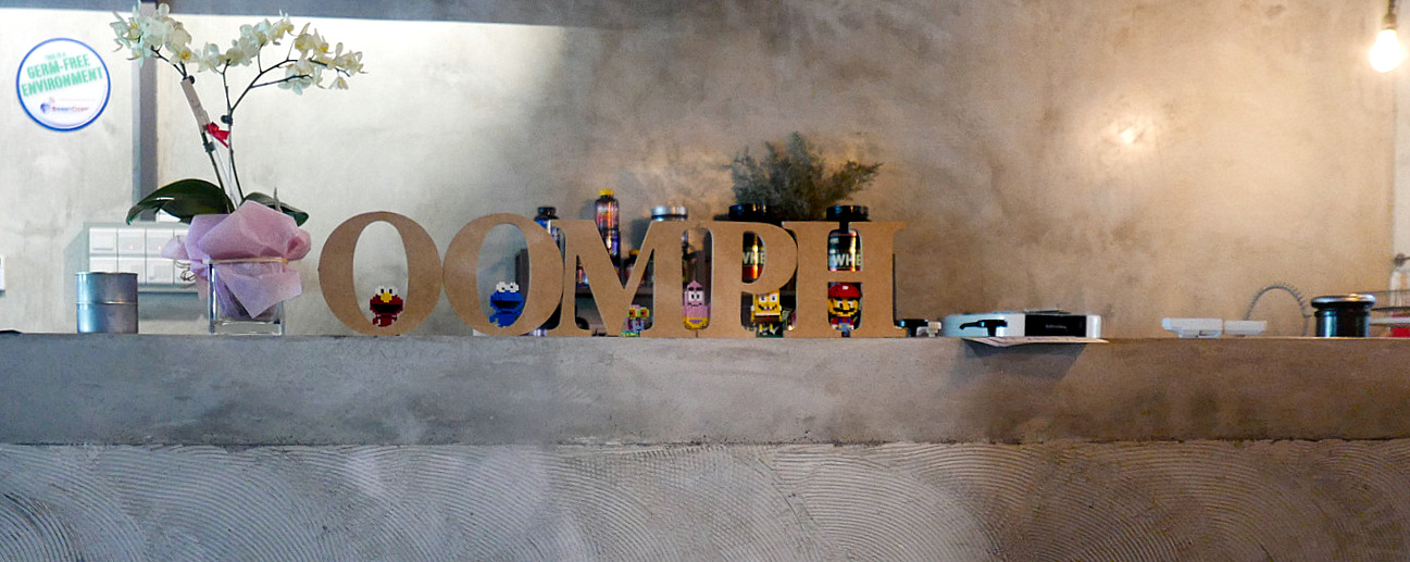 2. Oomph Cafe