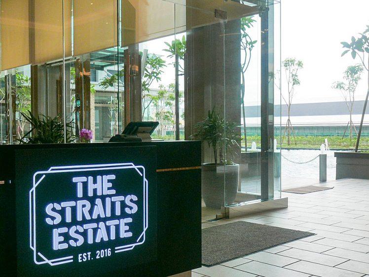 The Straits Estate at V E Hotel & Residence, Bangsar South: Restaurant review