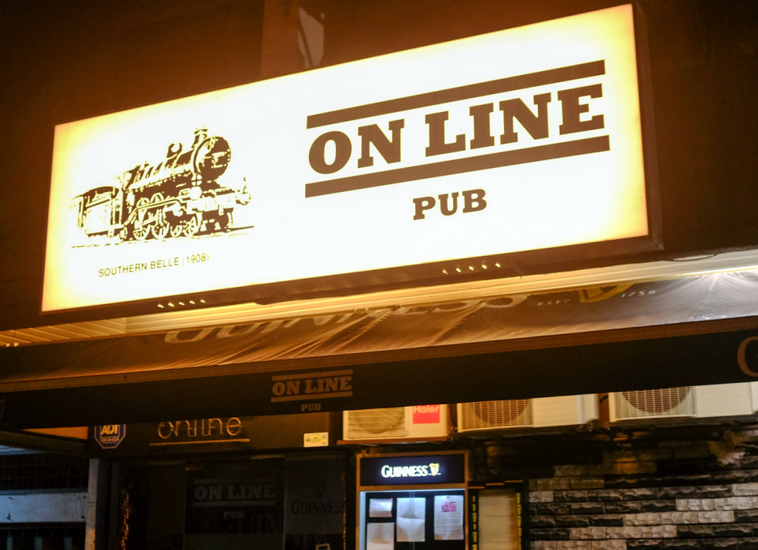 9. Online Pub