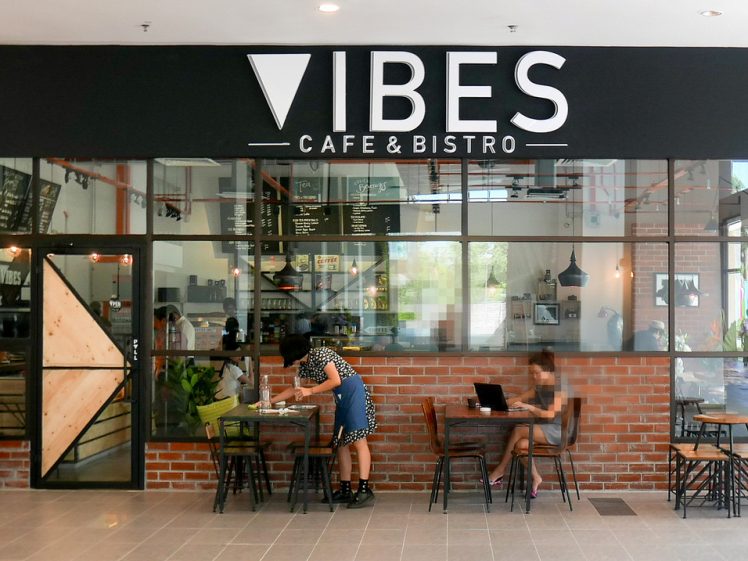 Vibes Bistro at Utropolis Marketplace: Snapshot