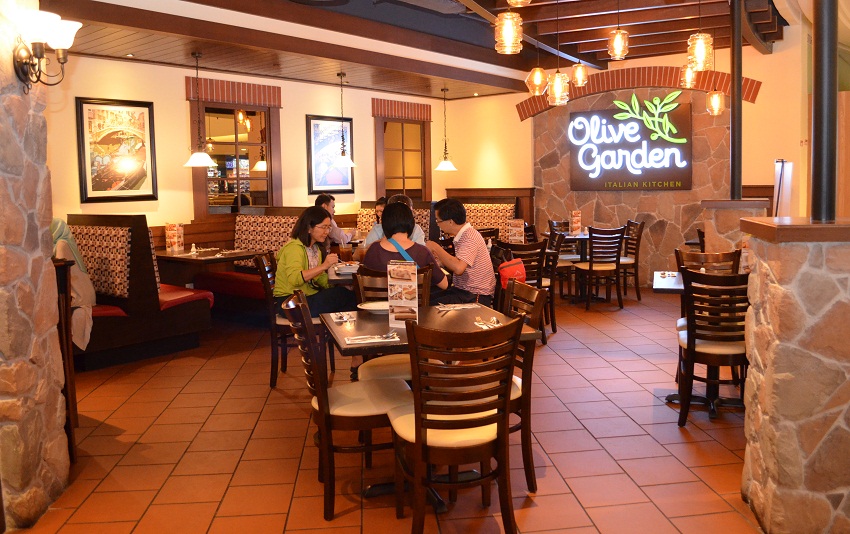 Olive Garden at Mid Valley Megamall: Restaurant review - EatDrink