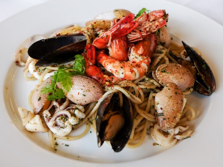 10 restaurants for fun seafood medleys in KL and Selangor