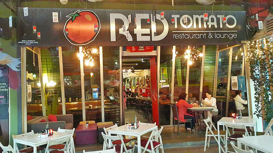 Red Tomato Restaurant