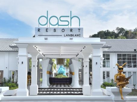 Dash Beach Club