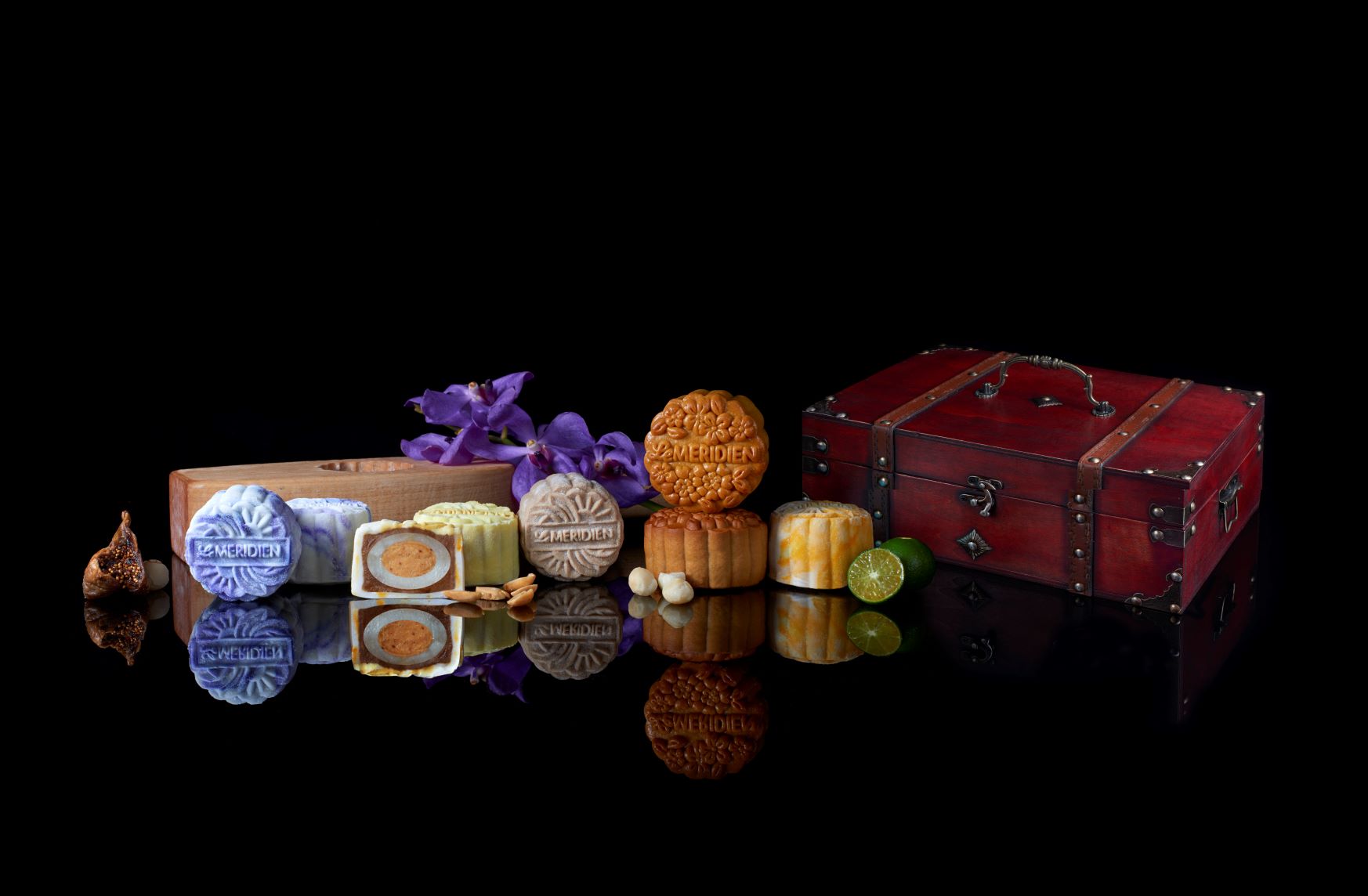 Marriott Hotels Unveil Eclectic 2020 Mooncake Collections