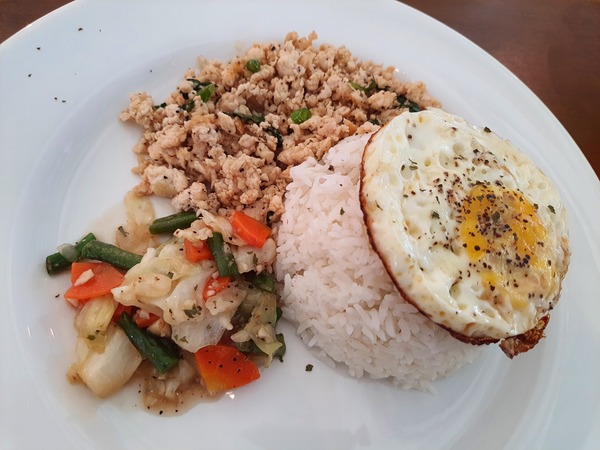 pop's thai rice