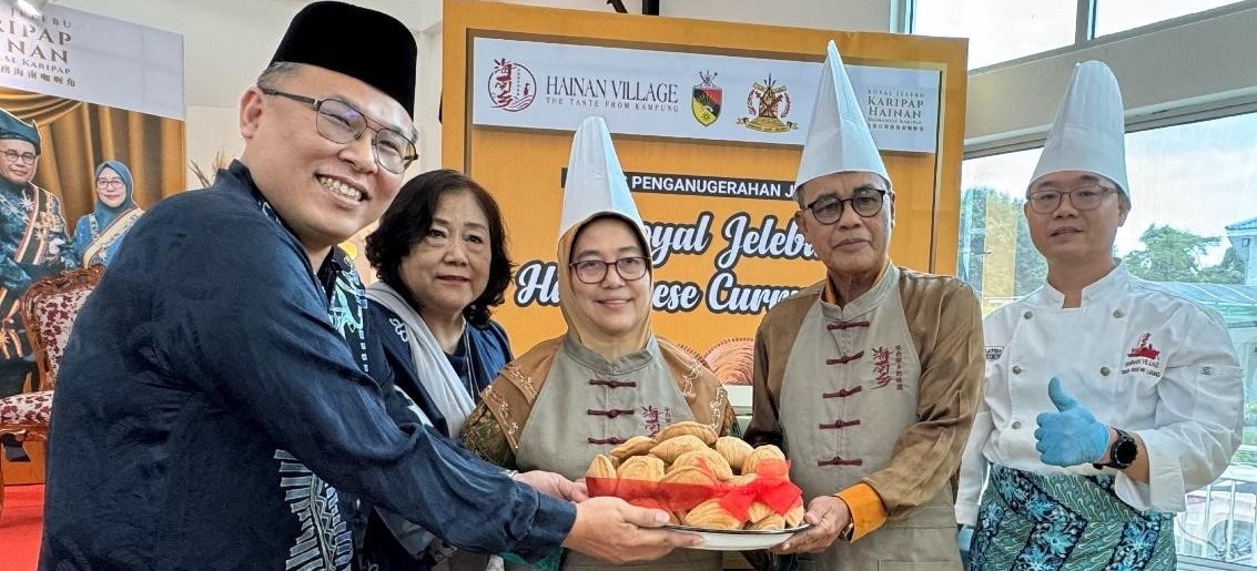 Celebrating Culture through Cuisine: The Royal Jelebu Hainanese Curry Puff